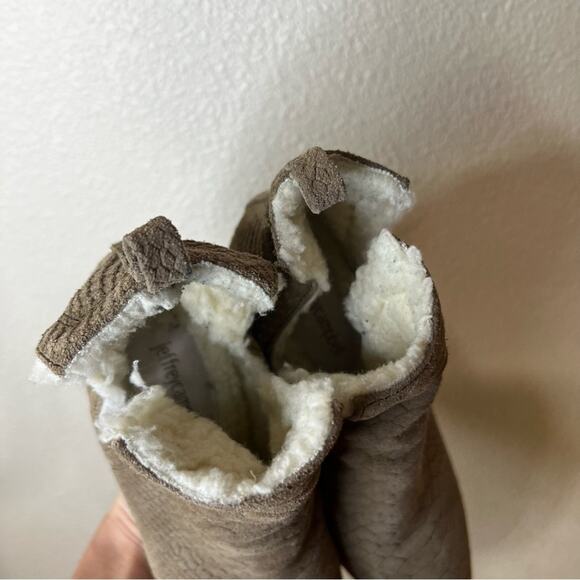 Jeffrey Campbell Orwell taupe textured Sherpa lined heeled booties boots 7 - Picture 7 of 10